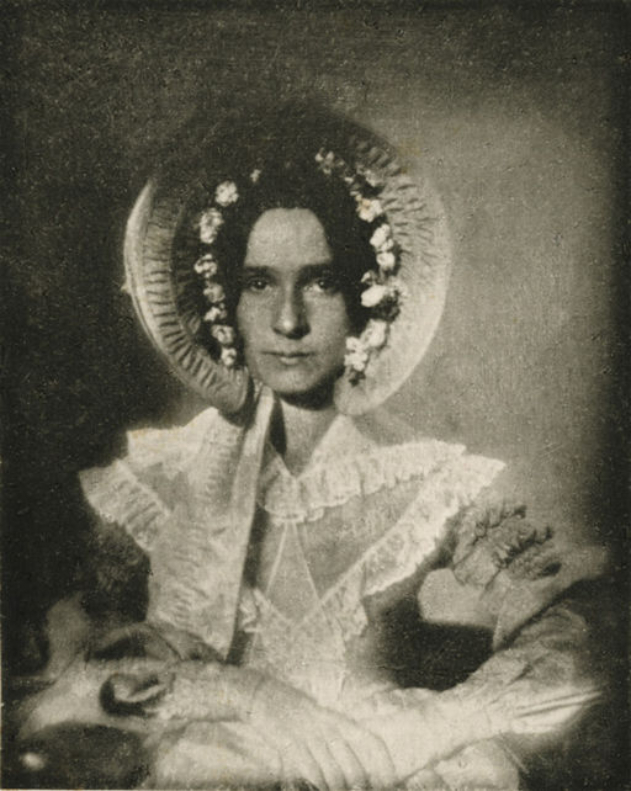 First clear photograph of a female face. 1839, Dorothy Catherine Draper
